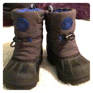 Nautical fleece lined Toddler snow boots